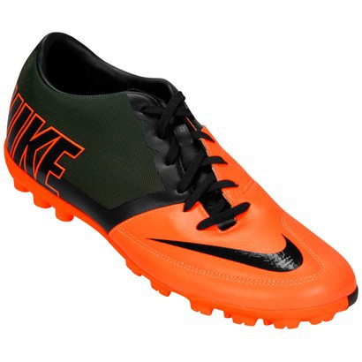 NIKE BOMBA